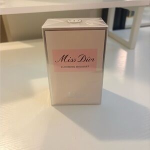 Miss Dior Blooming Bouquet Perfume